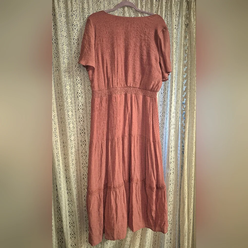 Luxology Terracotta Midi Dress - Picture 2 of 3